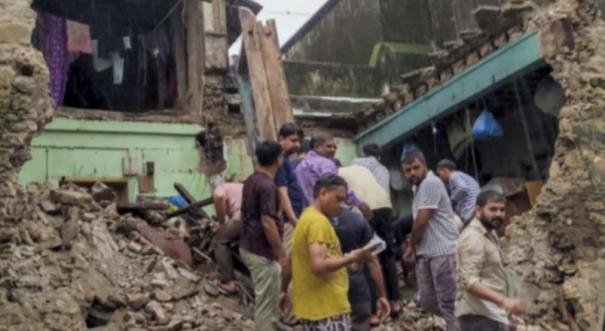 woman-her-2-granddaughters-killed-as-building-collapses-in-gujarat-5-rescued