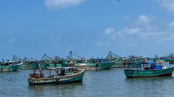 fisherman-dies-in-collision-with-sri-lankan-navy-ship-the-chief-minister-announced-a-relief-of-rs-10-lakh