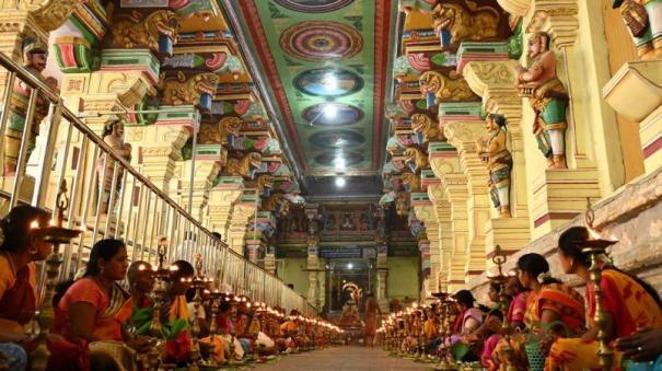 rameswaram-thiruvilakku-pooja-at-ramanathaswamy-temple-on-the-occasion-of-aadi-thirukalyanam-festival