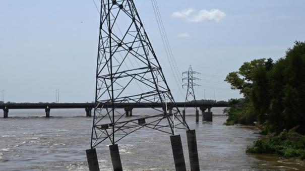 flood-in-kollidam-river-high-voltage-power-towers-collapsed