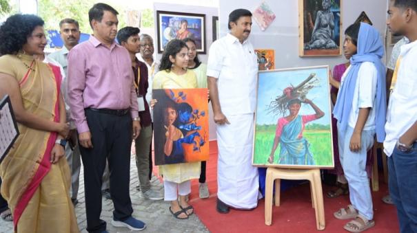 chennai-egmore-museum-opens-painting-market