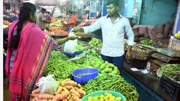 vegetable-prices-falling-in-koyambedu-market