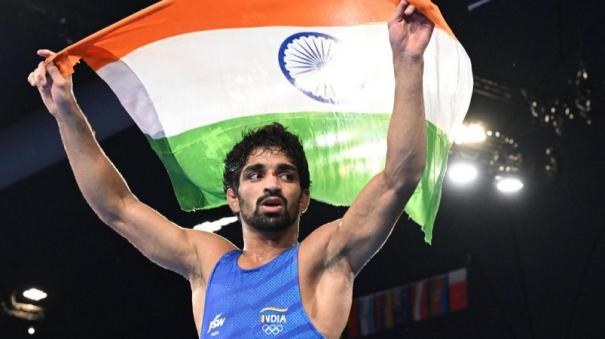 bronze-medalist-aman-reduces-more-than-4-kg-weight-in-10-hours