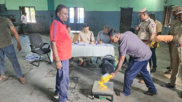 1700-kg-of-ganja-seized-on-madurai-was-kept-near-nellai-and-destroyed