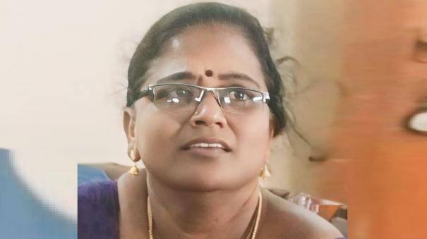 madurai-bribe-of-rs-2000-from-farmer-to-issue-survey-certificate-of-land-near-peraiyur-female-surveyor-arrested