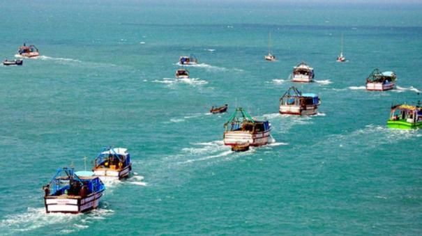 srilankan-fishermen-attacked-tn-fishermen