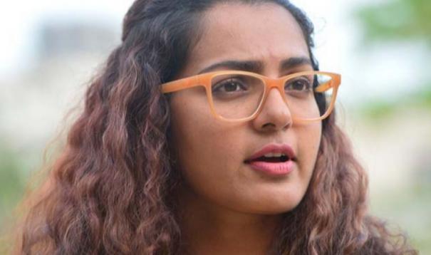 i-never-said-she-was-a-good-actress-actress-parvathy