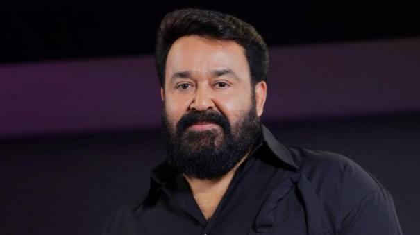 mohanlal-has-been-admitted-to-hospital