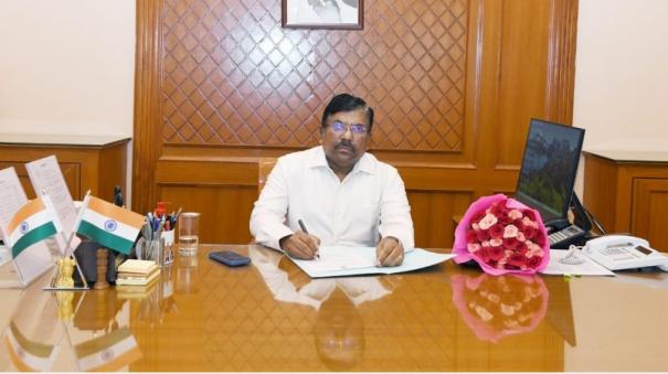 muruganandam-took-charge-as-the-50th-chief-secretary-of-tamil-nadu