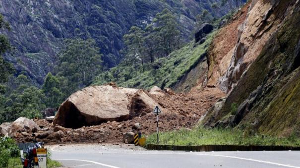 rock-slides-increase-in-bodimettu-road-tn-kerala-border