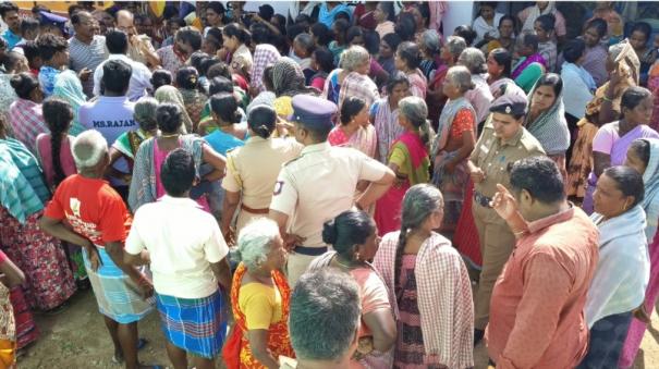 villagers-protest-in-kovilpatti-area-demanding-regular-supply-of-drinking-water