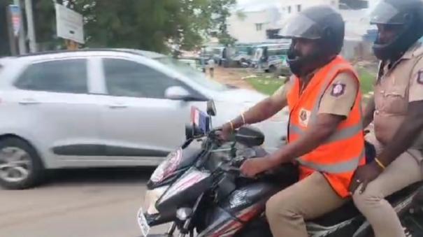 two-wheeler-police-patrol-with-guns-in-high-crime-areas-madurai-sp-action