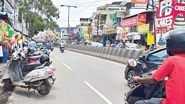 continued-encroachment-on-chennai-padi-cdh-road