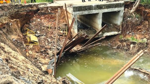 traffic-affected-due-to-collapse-of-a-small-bridge-on-tambaram