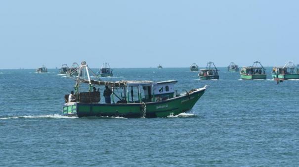 sri-lankan-navy-released-7-tamil-nadu-fishermen