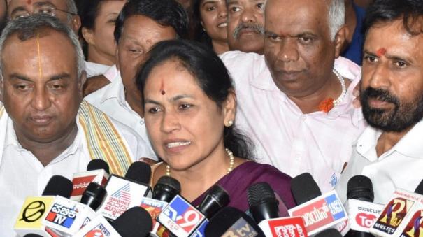 shobha-karandlaje-apologises-to-people-of-tamil-nadu