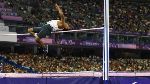 hat-trick-at-paralympics-mariyappan-wins-bronze-in-high-jump