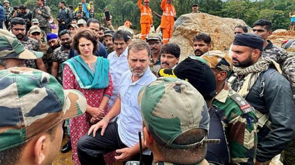 rahul-gandhi-donates-to-wayanad-landslide