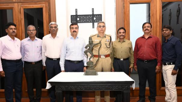 kalimarthana-krishna-statue-worth-rs-5-crore-recovered-from-america