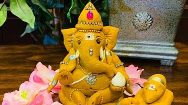 why-parvathy-make-vinayaga-in-turmeric