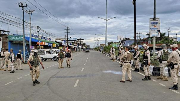 curfew-imposed-in-three-manipur-districts-amid-drone-rocket-attacks