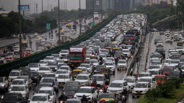 heavy-rain-in-delhi-up