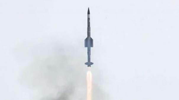 drdo-navy-successfully-test-vertical-launch-short-range-surface-to-air-missile