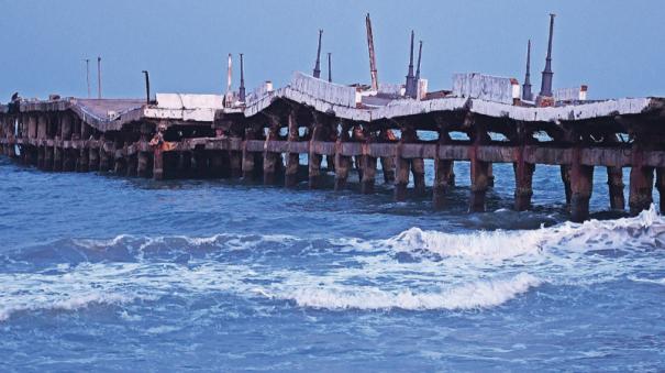 decision-to-completely-demolish-puducherry-old-harbor-bridge