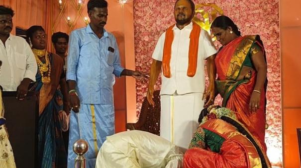 son-married-with-father-wax-statue-as-witness-in-madurai