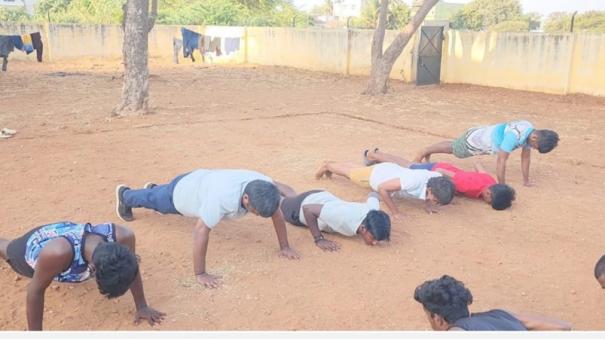 tirupur-district-collector-took-pushups-who-lost-in-volleyball