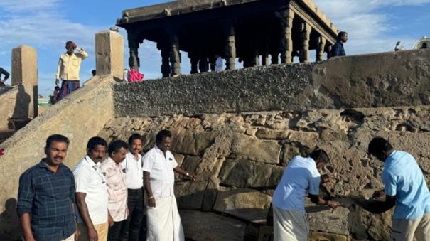 renovation-work-at-kanyakumari-mukkadal-sangamam-where-devotees-bathe