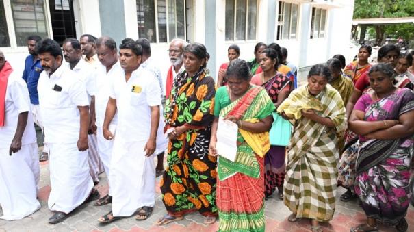 fishermen-families-insist-on-release-of-17-fishermen-on-sri-lankan-jail