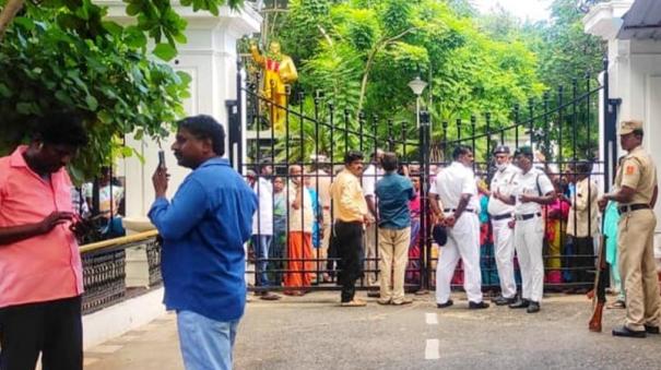 puducherry-s-students-affected-by-asking-for-proof-of-native-residence