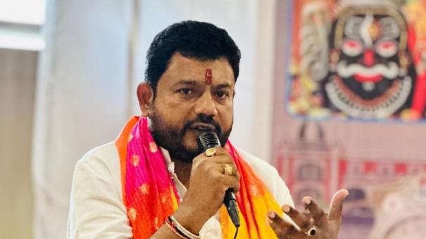 people-should-drink-gaumutra-before-entering-garba-pandals-says-bjp-leader