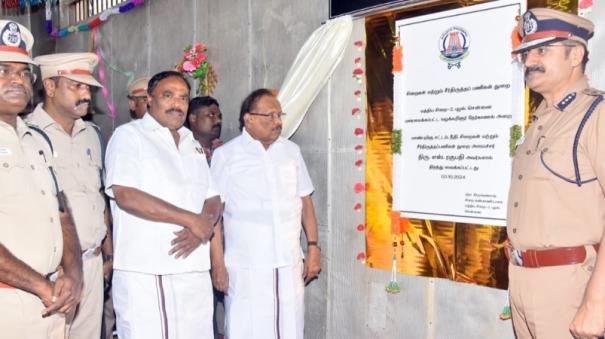 inauguration-of-reconstructed-lawyer-interview-room-on-puzhal-jail