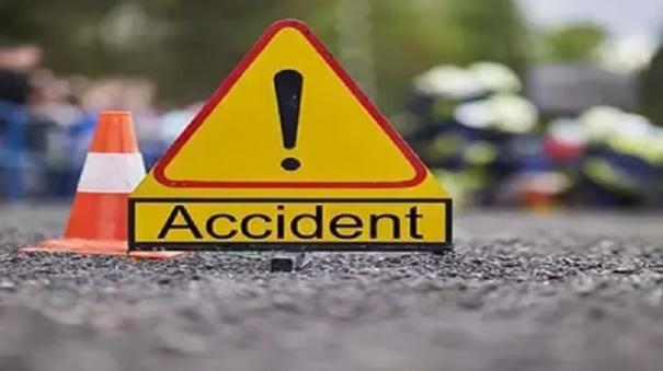 2-students-killed-in-a-road-accident-near-kavarappettai