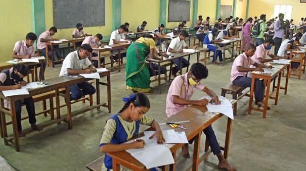 aptitude-test-for-school-students-in-phases