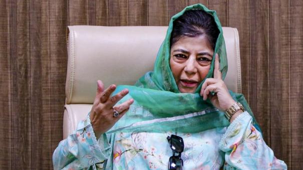 mehbooba-mufti-daughter-concedes-defeat-party-may-end-up-with-just-3-seats