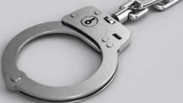 3-people-arrested-for-kidnapping-in-knife-point