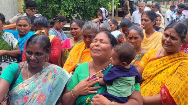 families-of-idinthakarai-vijayapathi-tearfully-plead-for-rescue-of-fishermen-on-bahrain-jail