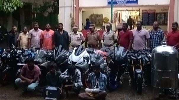 4-arrested-for-bike-theft-and-robbery