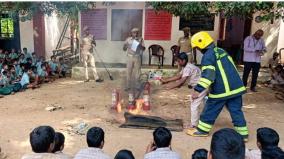 செங்கல்பட்டு: அரசுப் பள்ளியில் தீயணைப்பு துறை சார்பில் விபத்தில்லா தீபாவளி விழிப்புணர்வு நிகழ்ச்சி