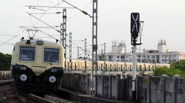 train-service-started-between-beach-velachery