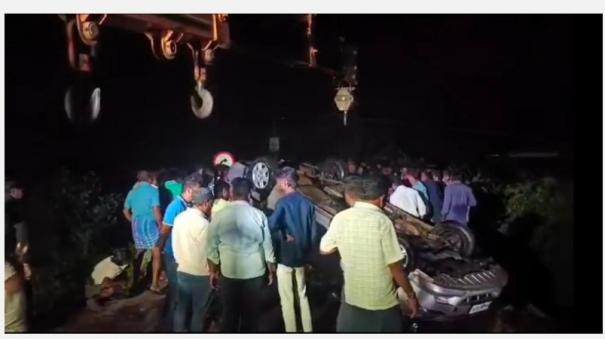 3-dies-in-road-accident-near-hosur