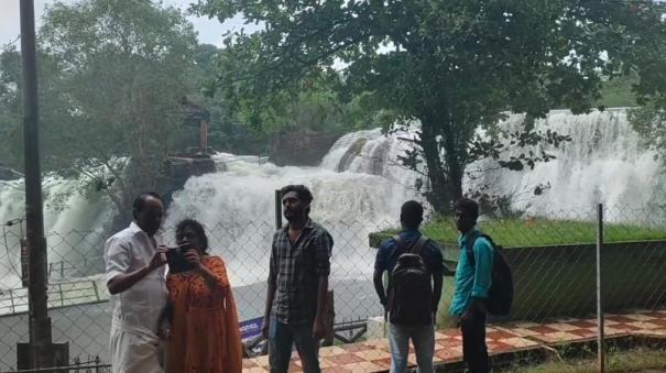 tourists-disappointed-by-7th-day-ban-on-tiruparapu-waterfalls