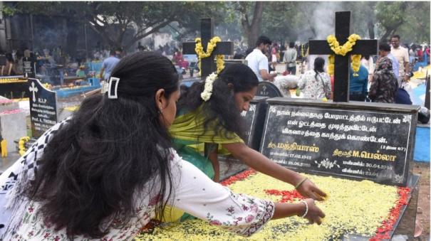 special-prayers-at-the-cemetery-gardens-in-coimbatore