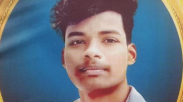 college-student-riding-bike-for-photo-shoot-near-tambaram-was-killed-in-accident