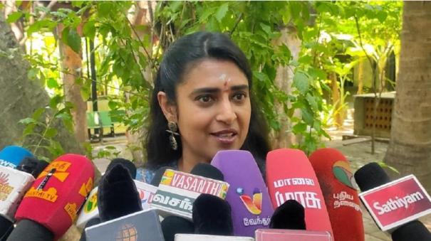 national-federation-of-telugu-minorities-says-actress-kasthuri-should-be-arrested