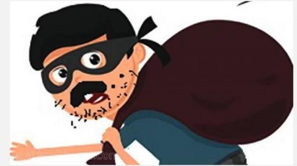 steal-8-jewels-from-old-lady-in-manimangalam