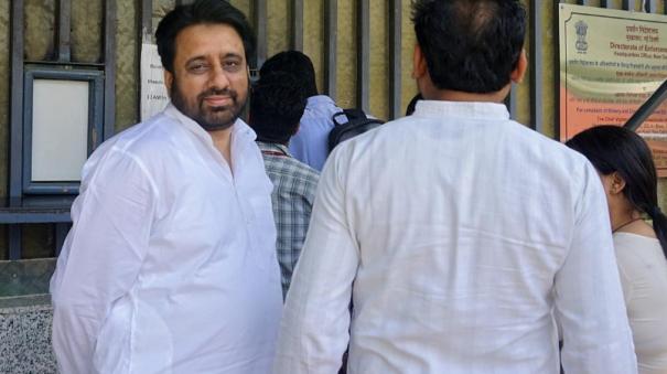 delhi-court-grants-bail-to-aap-mla-amanatullah-khan-in-waqf-board-case